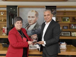 Başkan Uysal:  “Kadınlarımızın yanındayız”