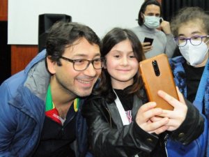 Ünlü oyuncu Ünal Yeter: “Okumak, sahnede oyun oynamak kadar önemli”