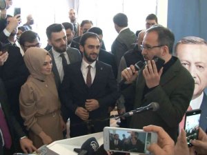 Ak Partili gençlerin toplantısına Tayyip Erdoğan sürprizi...