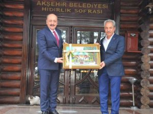 Çalışma ve Sosyal Güvenlik Bakanı Bilgin Akşehir’i ziyaret etti