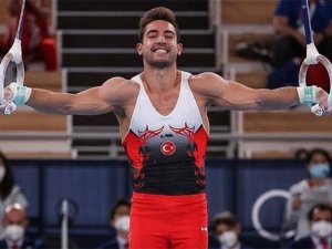 Başkan Atabay, Türkiye’yi gururlandıran şampiyonu tebrik etti