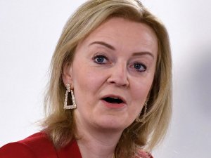 İngiltere Dışişleri Bakanı Truss: "Putin için sonun başlangıcı olabilir"