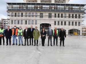 Başkan Çerçioğlu; "Kuşadası’na yakışan bir alan kazandırdık"