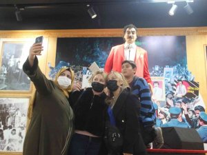 ’Müslüm Baba’ memleketi Şanlıurfa’da unutulmadı