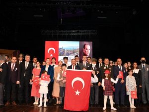 Atatürk’ün Antalya’ya gelişinin 92. yıldönümü törenle kutlandı