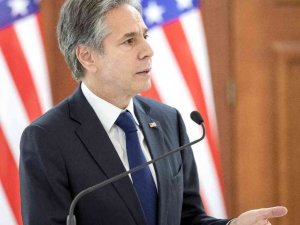 ABD Dışişleri Bakanı Blinken: “(Ukrayna’da savaş suçu iddiaları) Sivillere yönelik, savaş suçu teşkil edecek kasıtlı saldırılara ilişkin çok güvenilir raporlar gördük”