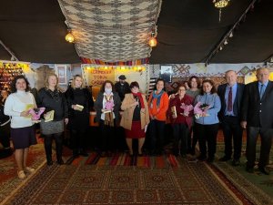 Yörüklerden kadınlara keşkek günü