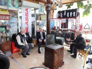 Özlü, sanayi sitesini gezdi