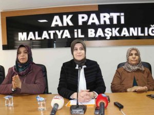 AK Partili kadınlardan 8 Mart etkinliğinde buluştu