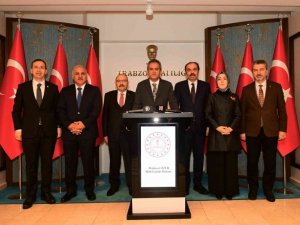 Bakan Özer: "855 bin sınıfımız yüz yüze eğitime ara vermeden inşallah bu dönemi tamamlayacak”