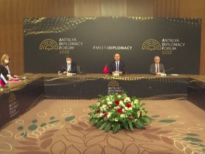 Antalya’da üçlü dışişleri bakanları toplantısı başladı