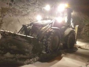 Aydın Büyükşehir Belediyesi karla mücadele çalışmalarını sürdürüyor