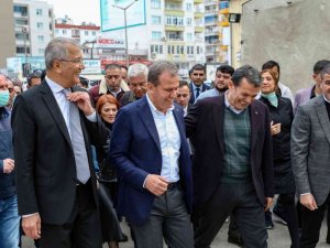 Seçer, Tarhan ve Özyiğit, Mezitli’de vatandaşlarla buluştu