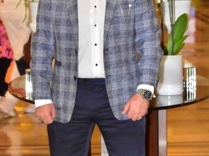 Ünlü modacı Andıç hünerini müzikte de konuşturdu