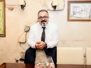Usta sanatçıdan ’Baba’ türkü