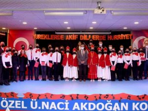 Kuşadası’nda İstiklal Marşı’nın kabul edişinin 101’inci yıl dönümü törenle kutlandı