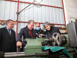 Başkan Seçer, Silifke’de esnafla buluştu