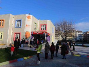 Efeler Belediyesi’nin 3’üncü Gündüz Bakımevi kapılarını çocuklara açtı