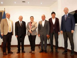 CHP ve İYİ Partili isimler Başkan Çerçioğlu ile bir araya geldi