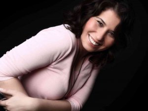 Babasını izleyerek fotoğrafçı oldu, şimdi babasının hatırası için sergi açıyor