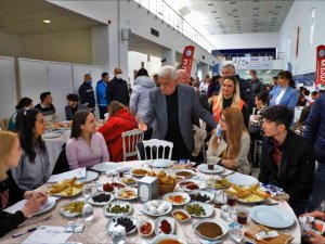 Başkan Gürün, Üniversite öğrencileri ile bir araya geldi