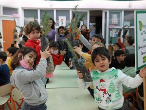 Didim’de minik öğrencilerle daha yeşil bir dünya için ilk adım atıldı