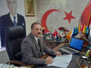 MHP İl Başkanı Naim Karataş, “Bunlar tiyatroya bile hakaret ediyor”