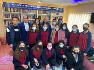 Görme engelli bireylerden öğrencilere ‘empati’ anlatımı