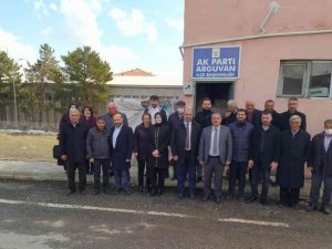 AK Partililer Arguvan’da bir araya geldi