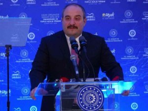 Bakan Varank’tan muhalefete hodri meydan: “Takılmış plak gibi durmayın, açılan fabrikalara bakın”