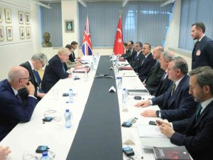 Cumhurbaşkanı Erdoğan, İngiltere Başbakanı Johnson ile bir araya geldi