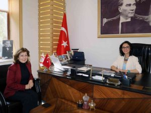 Menteşe’de Başkanlık koltuğu kadın meclis üyesine emanet