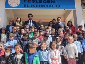 Milas Fesleğen İlkokulu kütüphaneye kavuştu