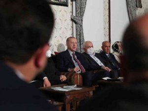 Cumhurbaşkanı Erdoğan, Tokat’ta çiftçilerle bir araya geldi