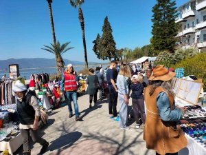 Köyceğiz’de ‘İkinci El Pazarı’ 8 ay sonra yeniden kuruldu