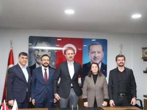 Adbulhamit Gül’e Şehitkamil’de coşkulu karşılama