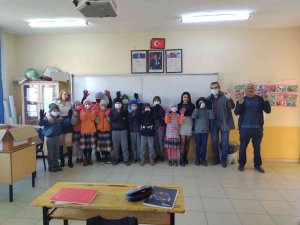 Karacasu’da minik Yürekler Üşümeyecek