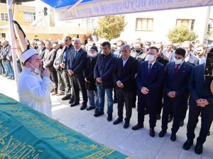 Başkan Kaplan’ın babası son yolculuğuna uğurlandı