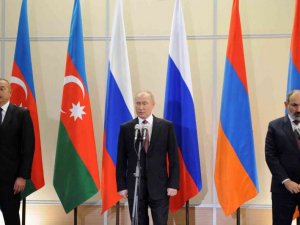 Putin, Azerbaycan Cumhurbaşkanı Aliyev ve Ermenistan Başbakanı Paşinyan ile görüştü