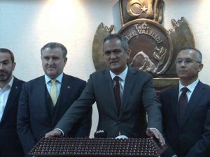 Bakan Özer: “Rize’nin eğitim bütçesini 328 milyona çıkarıyoruz"