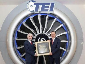 Kamu Başdenetçisi Şeref Malkoç TEI’yi ziyaret etti