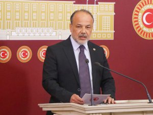 AK Partili Yavuz, yazar Ergün Poyraz'a yapılan saldırı konusunda CHP'yi eleştirdi