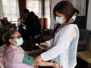 Kadınlara kanser eğitimi