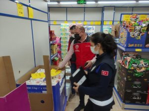 Köyceğiz’de zincir marketlerde denetimler devam ediyor