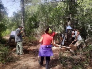 Datça’da Hızırşah Sarnıcı içi ve etrafı temizlendi