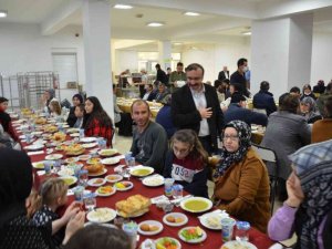 Emet Belediyesi çalışanları iftarda bir araya geldi