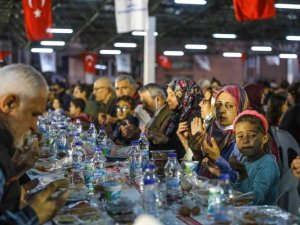 Gönül sofrası Pelitlibağ’da kuruldu