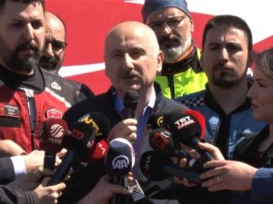 Bakan Karaismailoğlu: “14 bin metreye yakın motorcu dostu bariyer uyguladık”