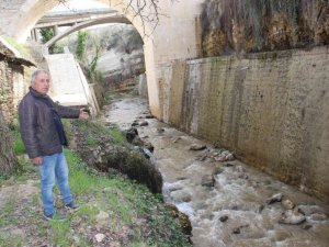 Dandalaz Çayı çamur akmaya başladı