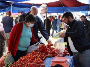 Aydın’da semt pazarlarının ateşi düştü